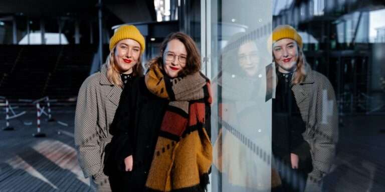 De volksjury achter de crime scene